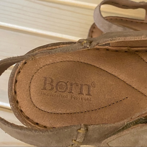 BORN • Madira Sandal in Taupe Suede - New In Box! Size 9 - Picture 8 of 16